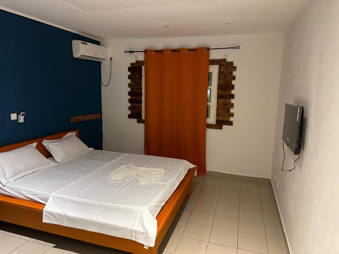 Iris Room Libreville Exterior photo
